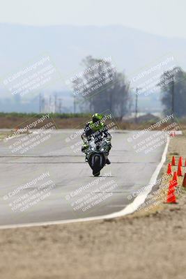 media/Jun-07-2025-TrackDaz (Sat) [[4413525952]]/B Group/220pm (Turn 9)/